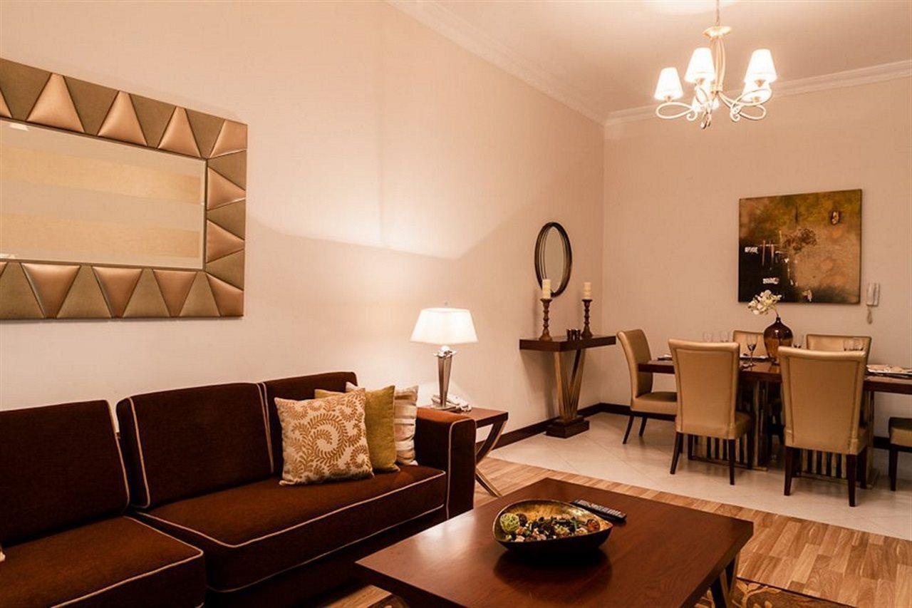 Al Waleed Palace Hotel Apartment Al Barsha Dubai Dış mekan fotoğraf