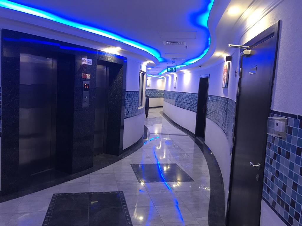 Al Waleed Palace Hotel Apartment Al Barsha Dubai Dış mekan fotoğraf