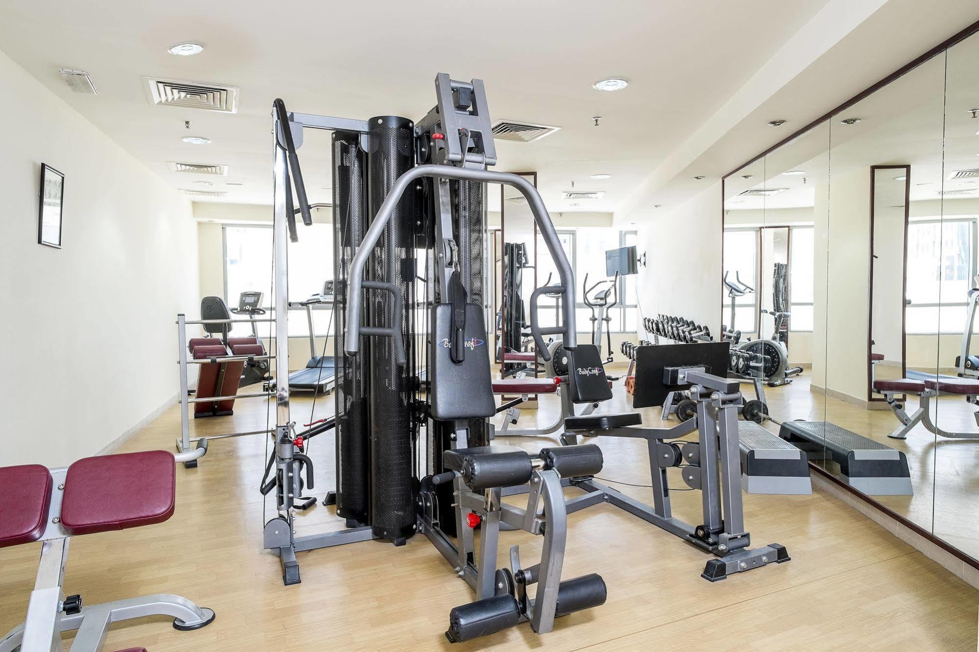 Al Waleed Palace Hotel Apartment Al Barsha Dubai Dış mekan fotoğraf