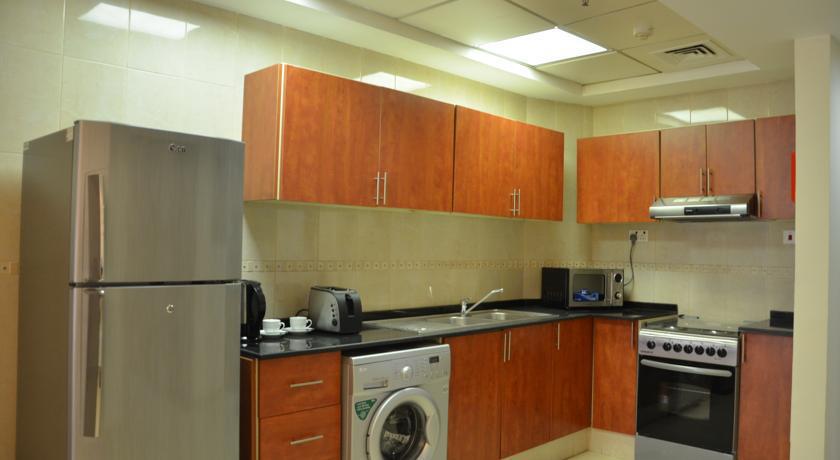 Al Waleed Palace Hotel Apartment Al Barsha Dubai Dış mekan fotoğraf
